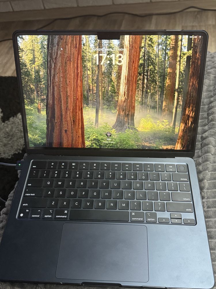 MacBook Air 13  M2 Midnight, 256GB, 8 как новый