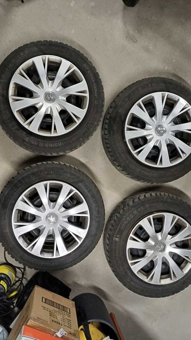 Opony zimowe 185/65 R15