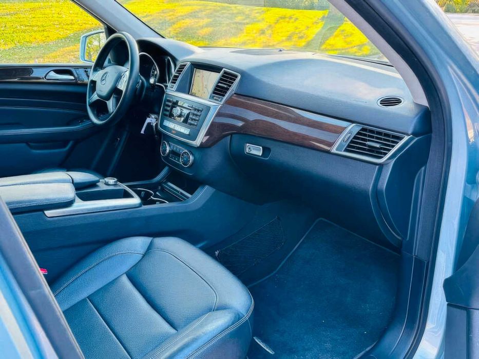 Mercedes-Benz M-Class ML 350 4MATIC      2015