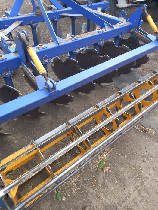Продам дискову борону агд 2,5.