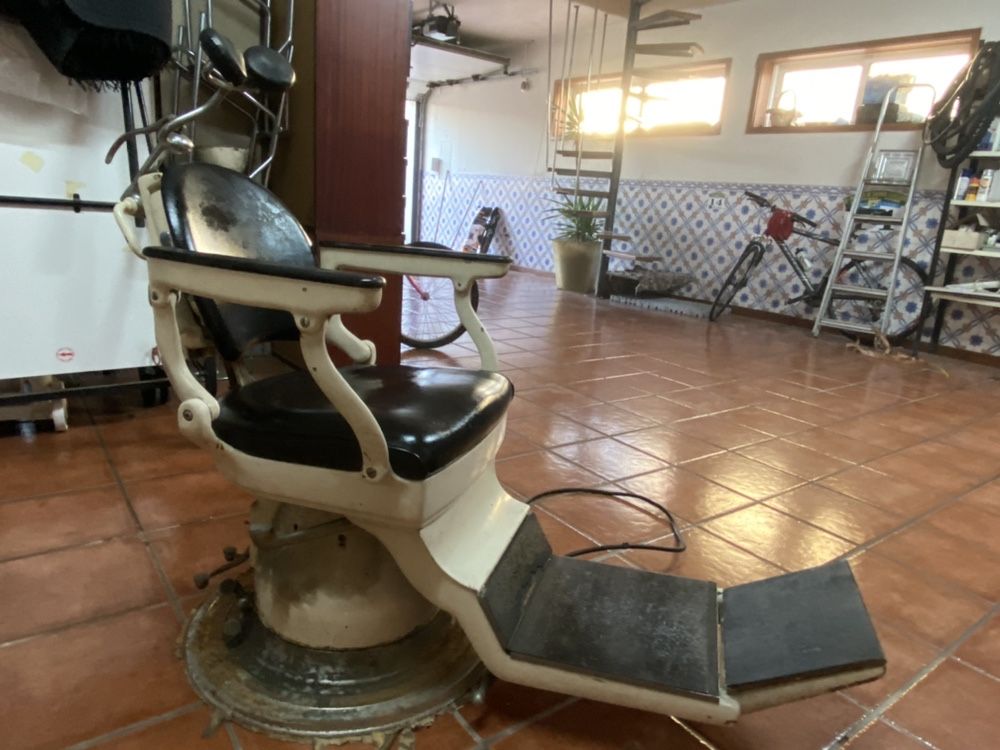 Cadeira dentista vintage militar