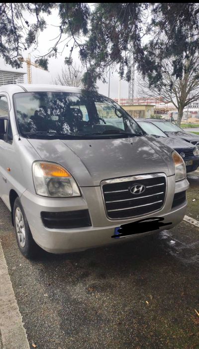 Hyundai H1 Starex 2.5 CRDi – 6 Lugares (2006)