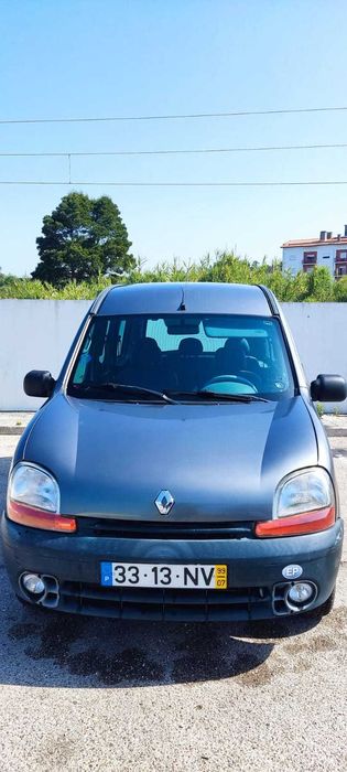 Renault Kangoo 1.4 gasolina, ano 1999, 5 lugares