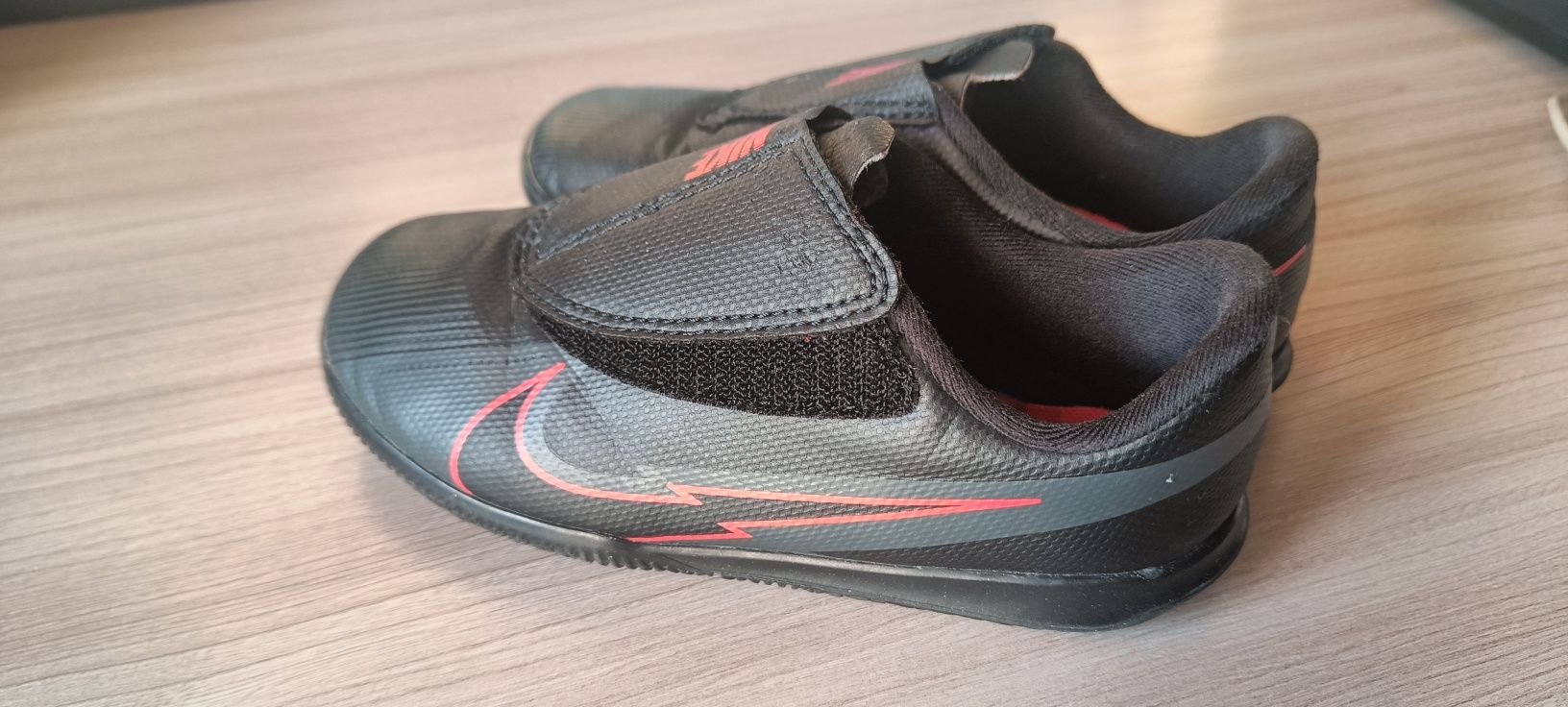 Buty piłkarskie halówki Nike Mercurial 29.5