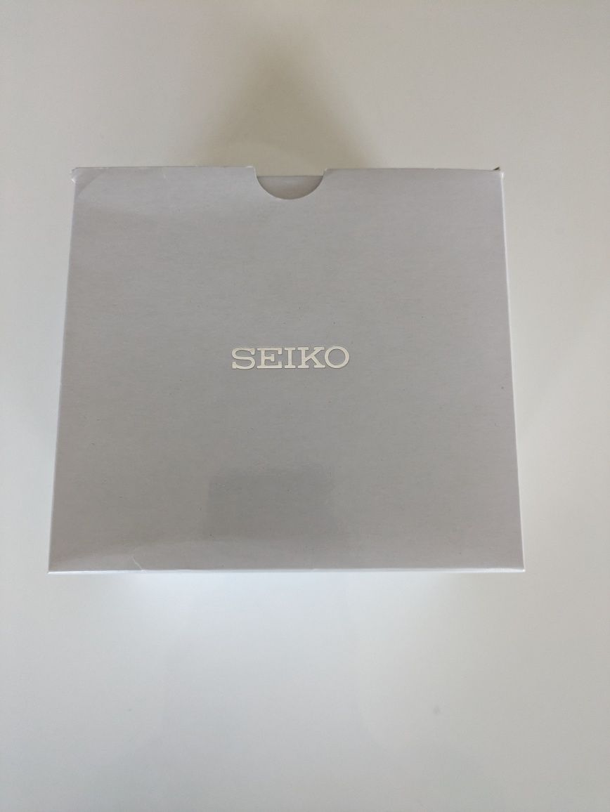 Relogio Seiko

 Quartz masculino