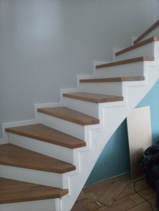 SCHODY NA BETON STOPNIE NA BETONIE drewniane producent montaż