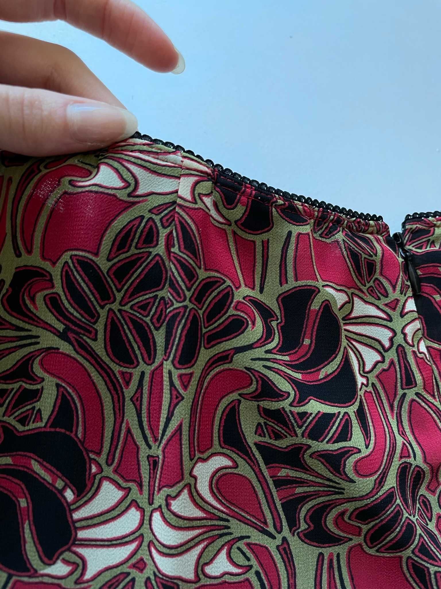 Mexx spódnica czerwona bordowa khaki letnia w kwiaty abstrakcyjna