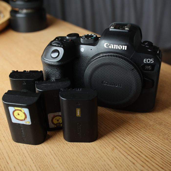 Фотоапарат Canon R6 body