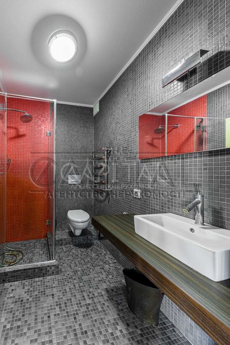 Оренда будинку на Оболоні.Площа 153 м² вул. Богатирська.