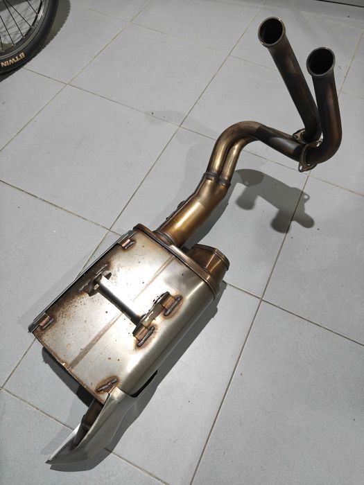 Escape Kawasaki KHI K 658 Versys 2020