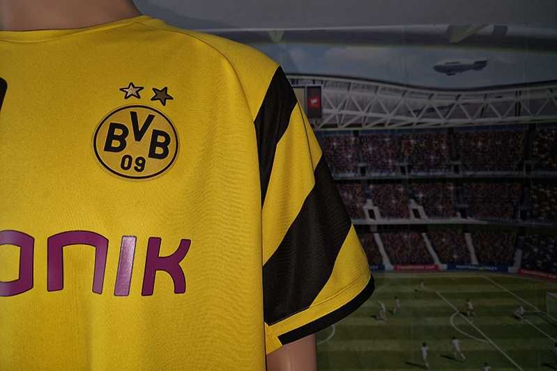 Borussia BVB Dortmund 09 e.V. Puma DryCell 2014-15 home size: XXL