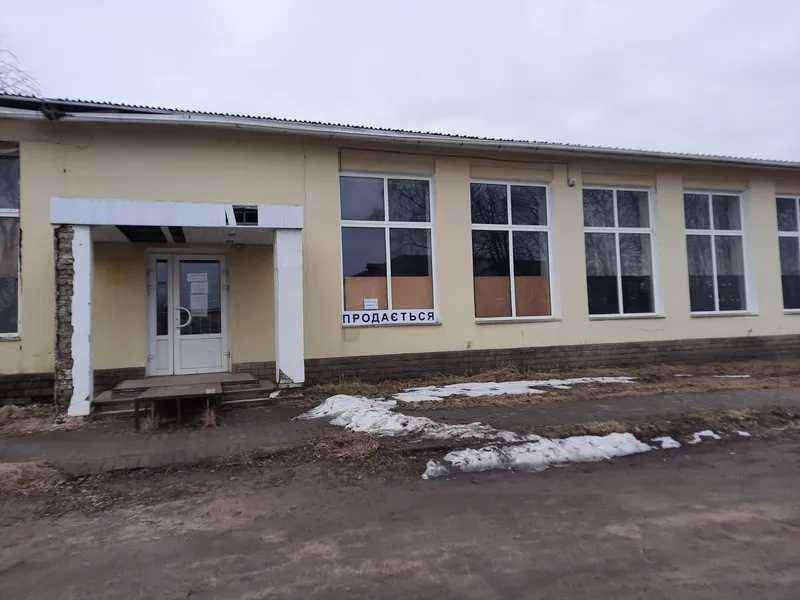 Приміщення їдальні з погребом, 937,6 кв. м, вул. Індустріальна, 1