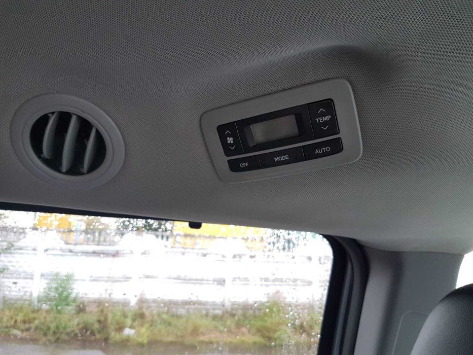 Toyota Sienna 2015год PRESTIGE