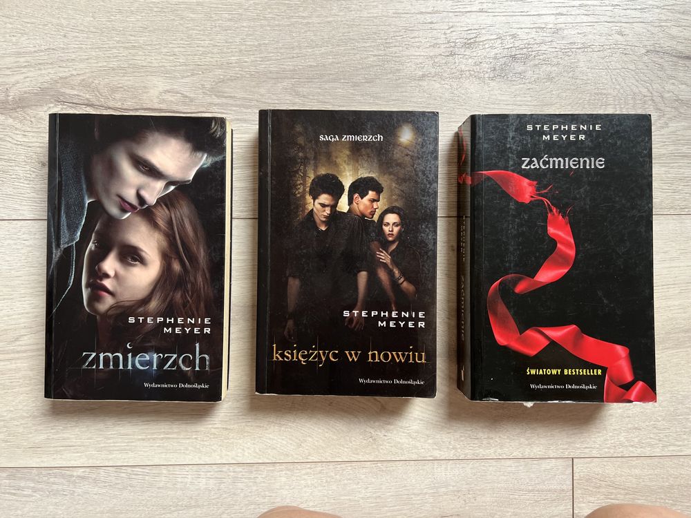 Saga Zmierzch Księżyc w nowiu Zaćmienie Stephanie Meyer