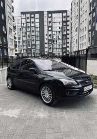 Ford Focus coupe після ДТП