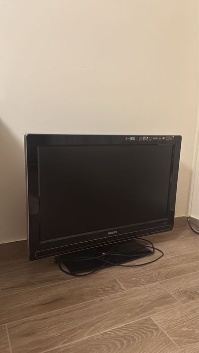 TV Philips Preta