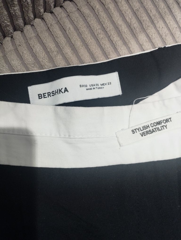 Spodnie dzwony/ szerokie rozm 32