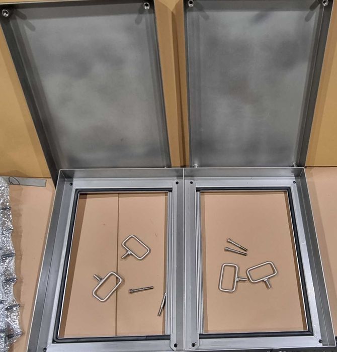 Właz podłogowy wyłaz Inox 900x600 Klasa B125 Kraków