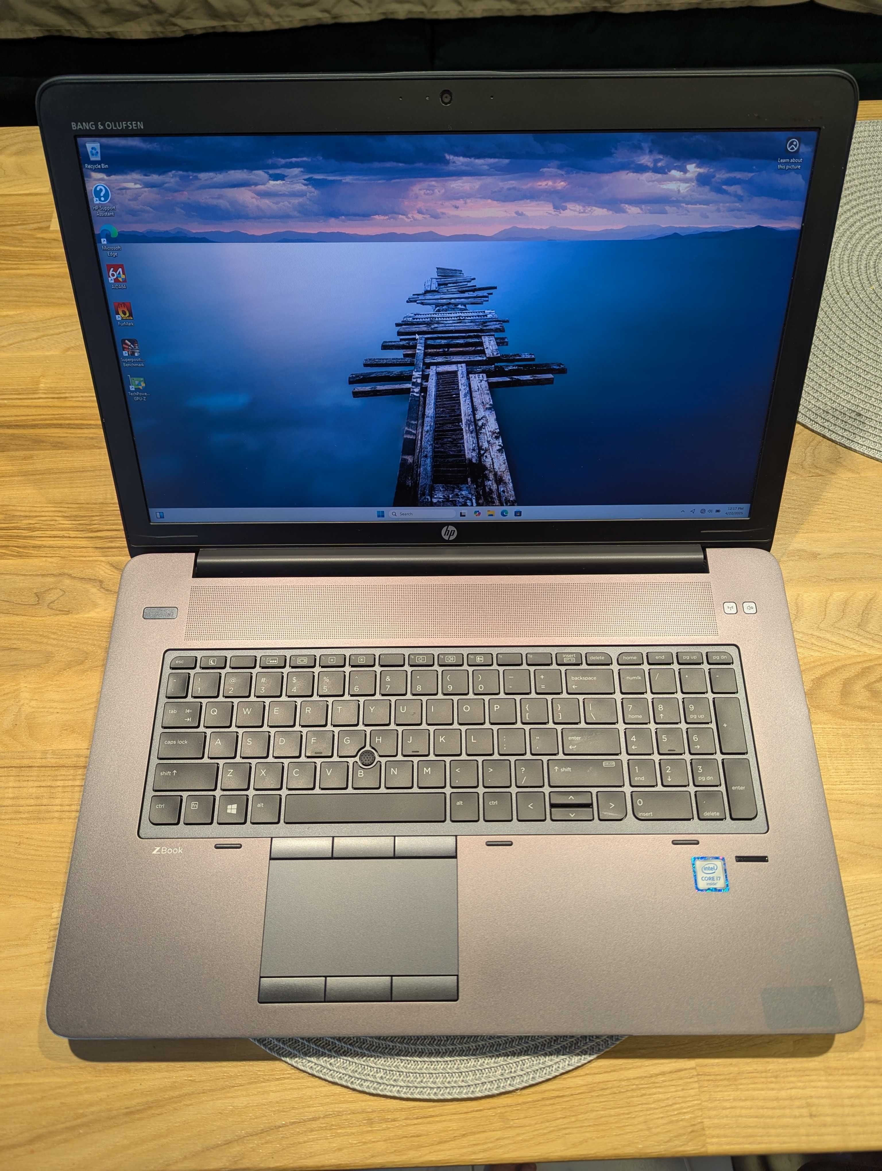 HP ZBOOK 17 G3/FHD IPS/i7-6700HQ/m4000m 4gb/16Gb ddr4/256m2/win