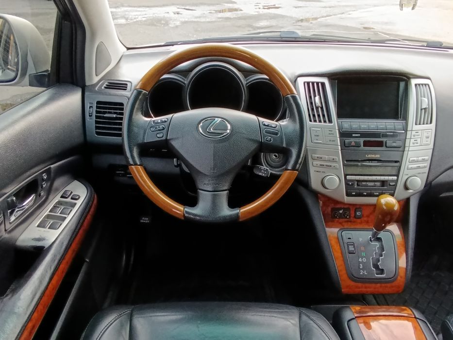 Продам Lexus RX330