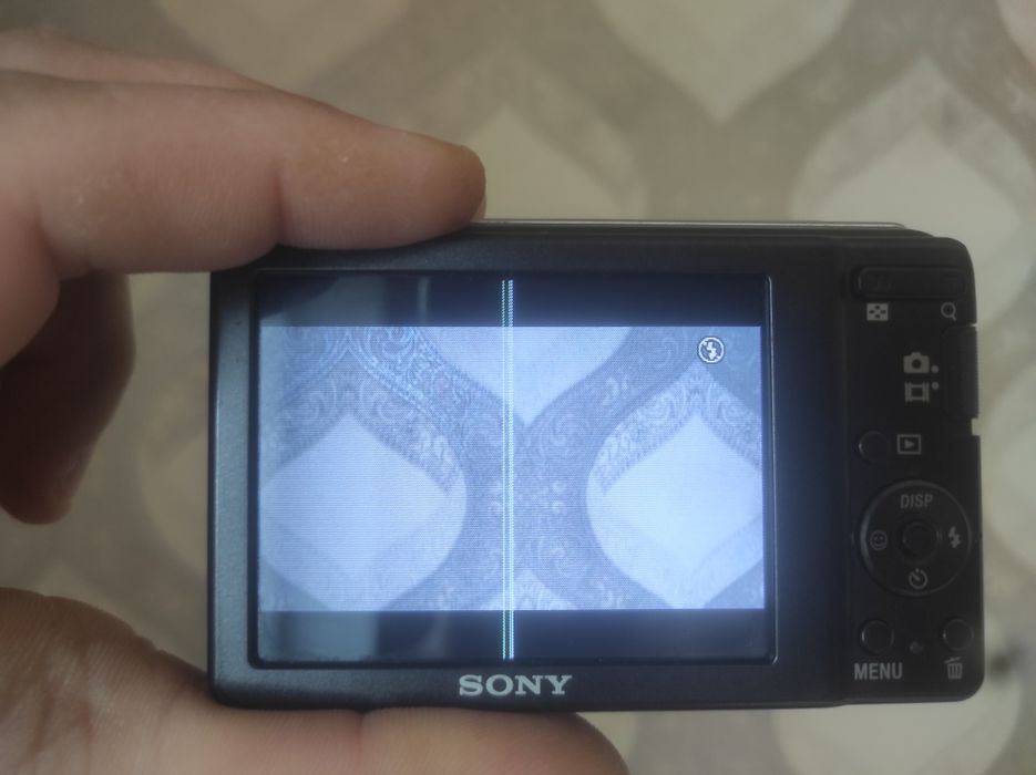 Продам фотоаппарат sony