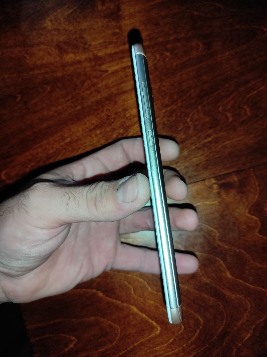Xiaomi redmi 5 plus 4/64GB