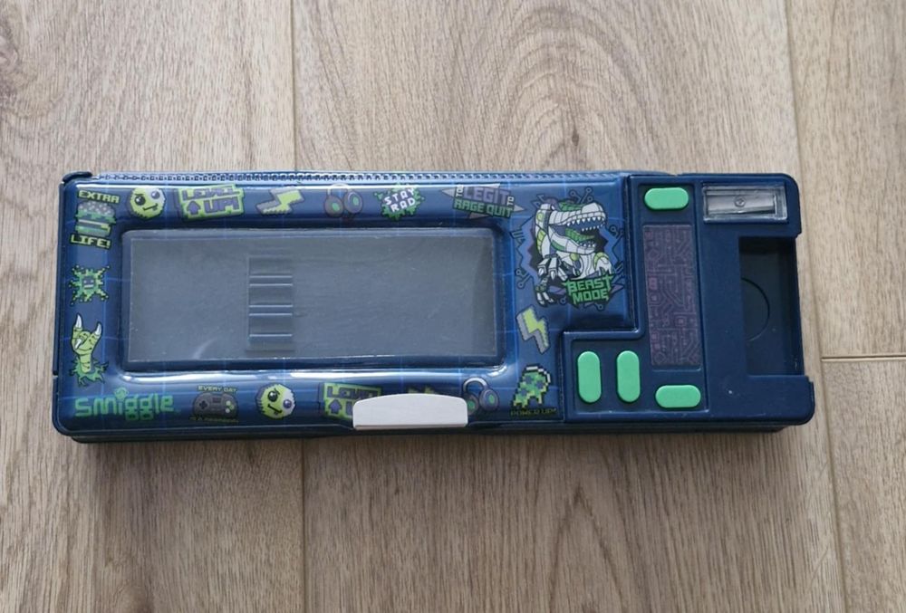 piórnik szkolny wielofunkcyjny