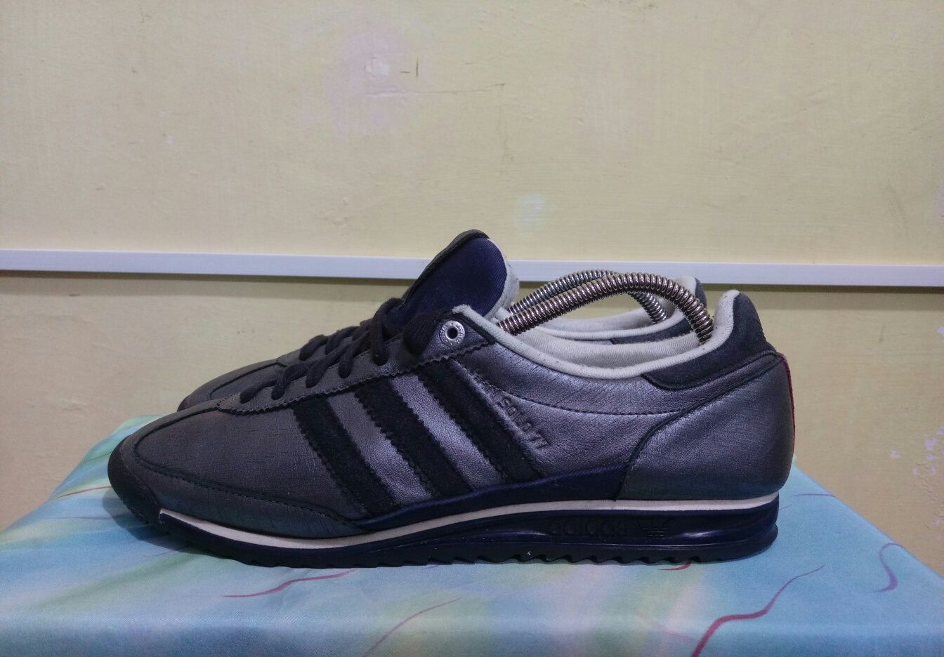 Оригинал осенние кожаные кроссовки Adidas Han Solo 77