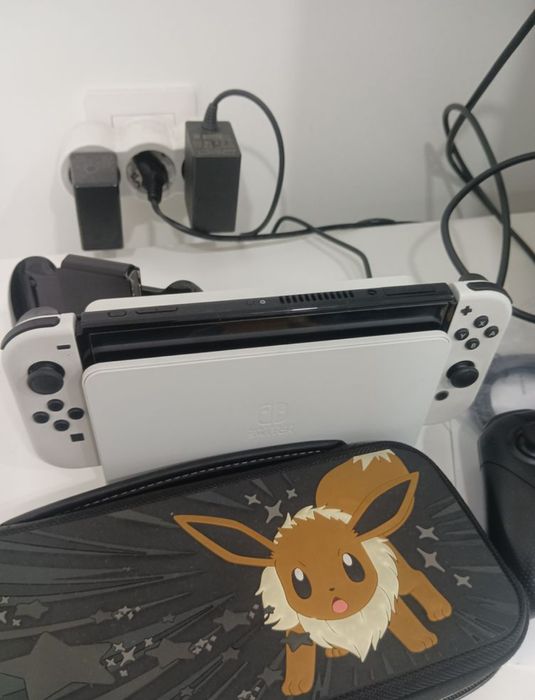 Nintendo switch oled em perfeito estado