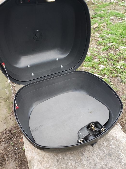 Багажник для мотороллера.