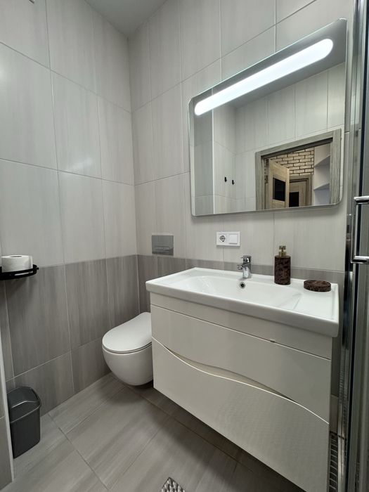 Сдам квартиру 32 Жемчужина Аркадия Каманина вид моря 2 этаж