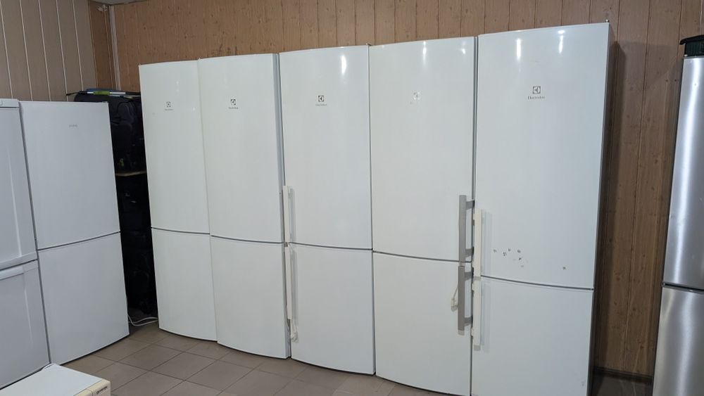 Холодильник Electrolux
