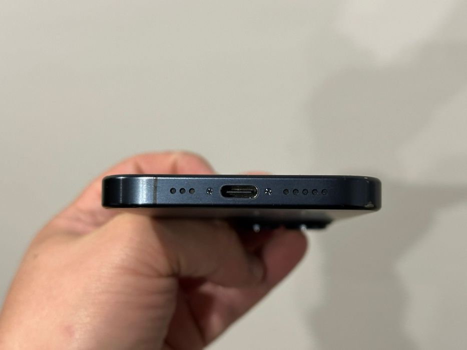 Iphone 15 pro 128gb Blue Titanium bateria 90%