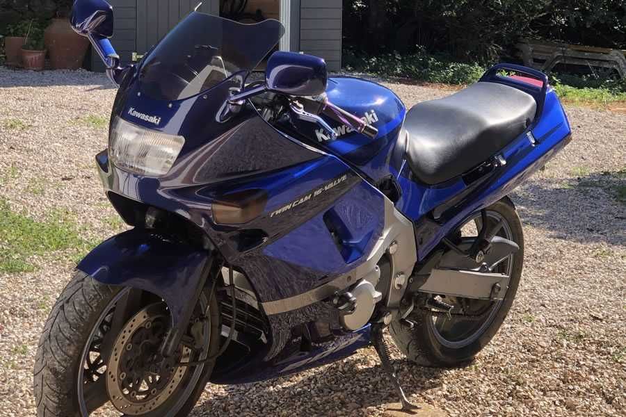 Kawasaki ZZR600 D1 1990