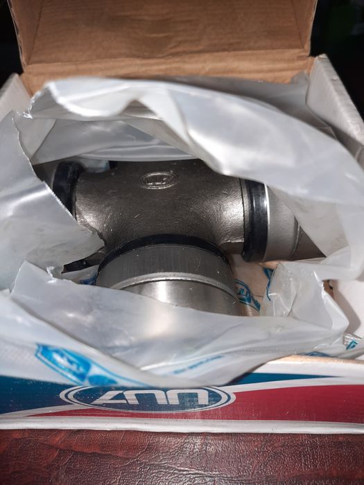 Крестовина на кардан.вал камаз