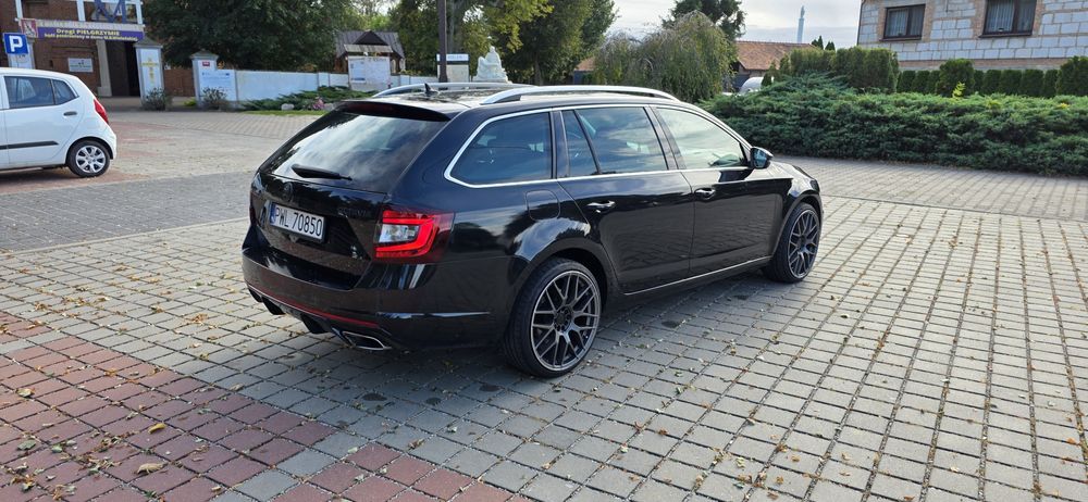 Skoda Octavia TDI Virtual Vrs pakiet Android Auto Car Play LED Zamiana