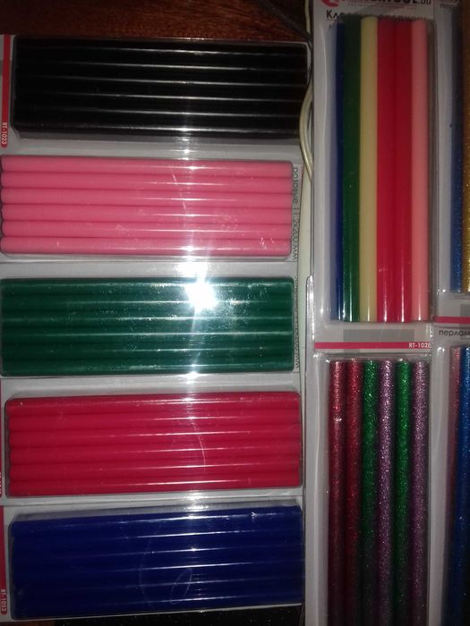 Стержни для клеевого пистолета, термопистолета (цветной термоклей)