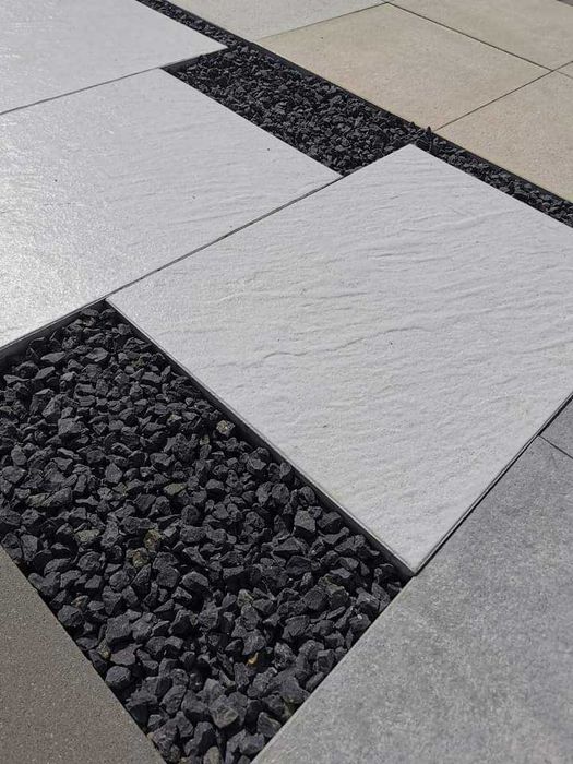 Grys bazaltowy 16-22 mm (Bazalt) Grys grafitowy kamień do ogrodu