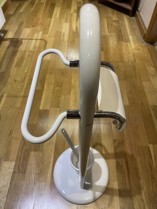 Suporte WC para papel higienico e escova