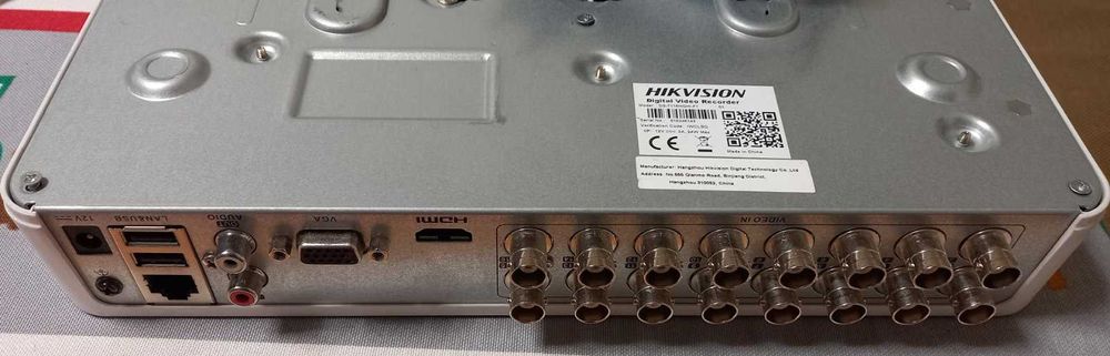 Відеореєстратор Hikvizion DS-7116HGHI-F1