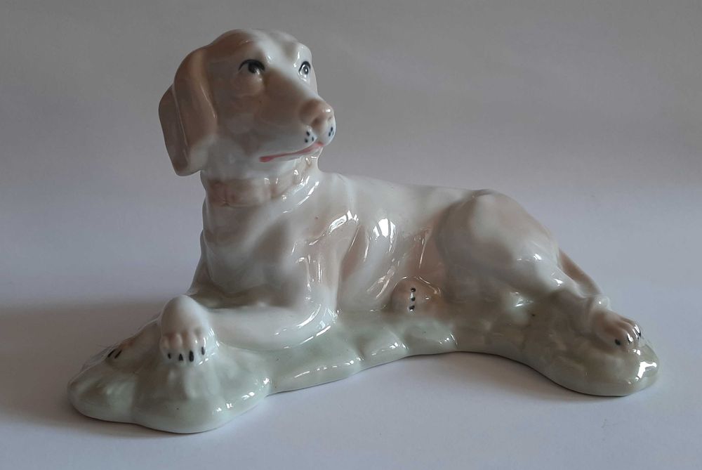 figurka pies porcelana Sanbo