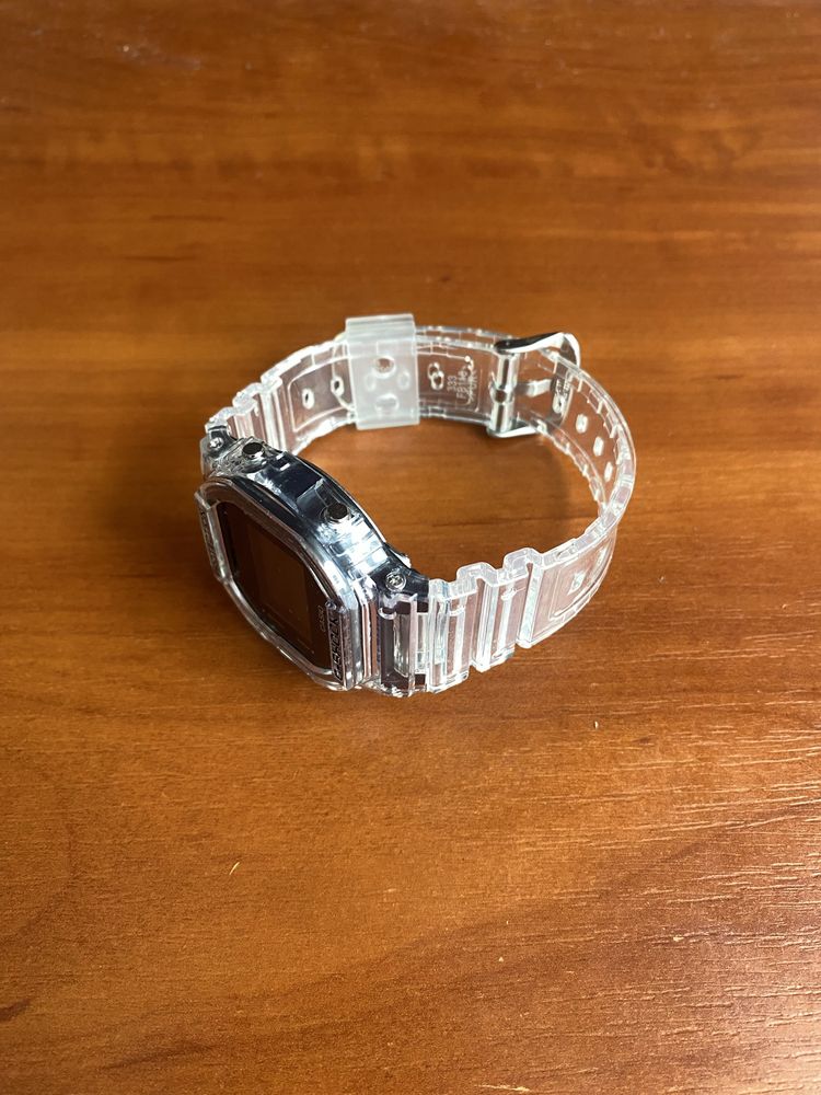 Casio g-shock dw5600SKE