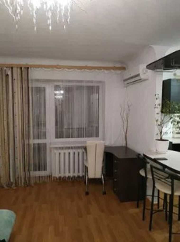 Продам 1 комнатную квартиру по проспекту Гагарина DA