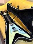 Gitara elektryczna Hathor Flying V DiMarzio EVO, Schaller, twardy case