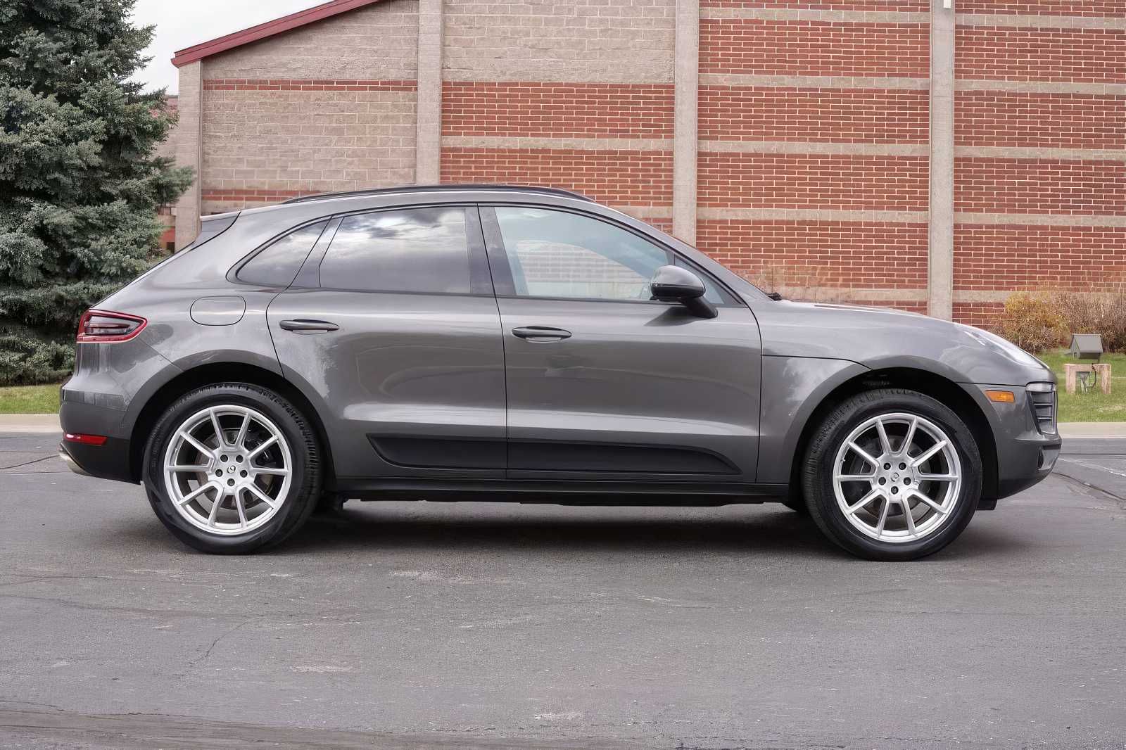 2018 Porsche Macan