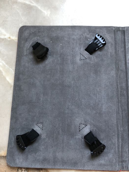 Pokrowiec na tablet 20cmx27cm