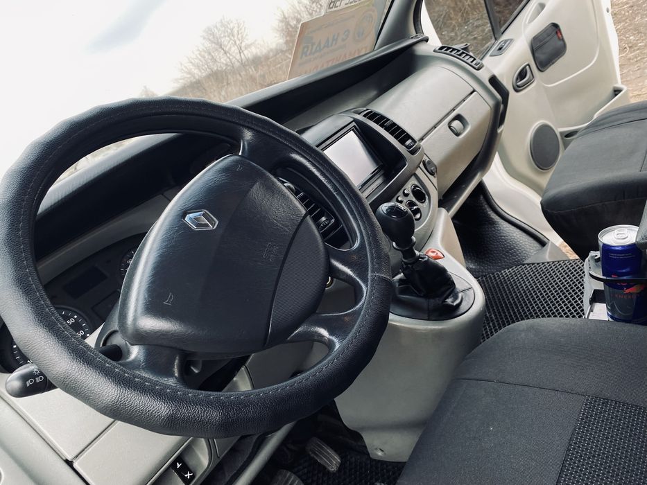 Продаю Renault Trafic отличном состоянии