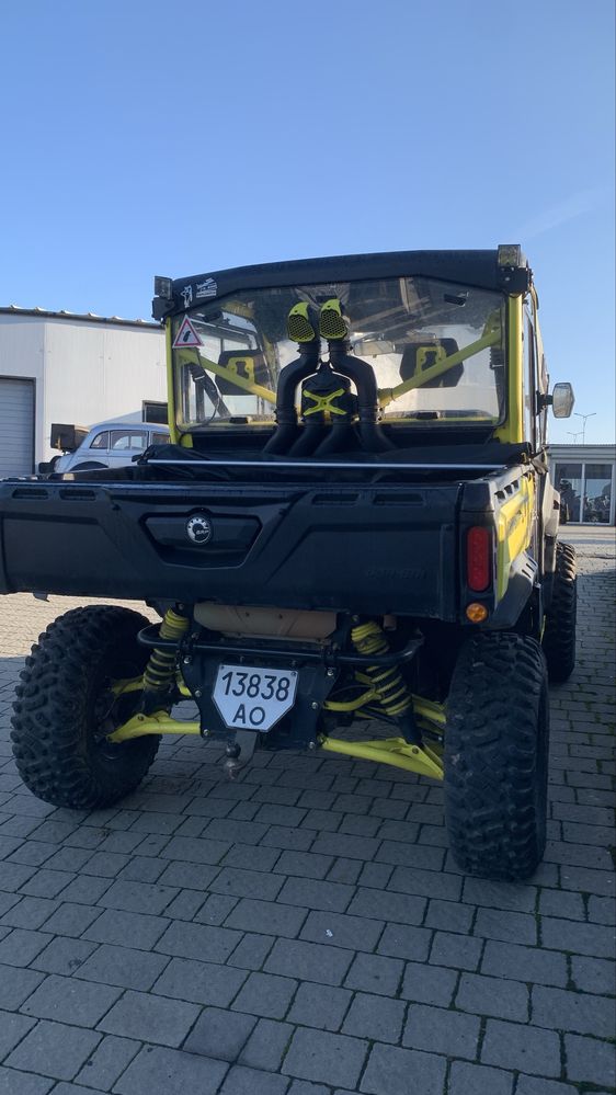 мотовсюдихід Traxter XMR
