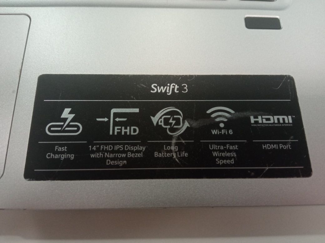 Laptop Acer Swift 3 SF314-42-R2QZ 14 " AMD Ryzen 3 8 GB / 256 GB srebr