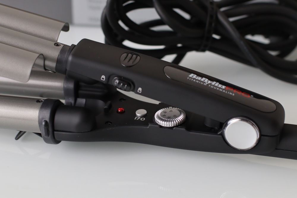 BaByliss PRO Triple Barrel Waver проф.  плойка для створення локонів